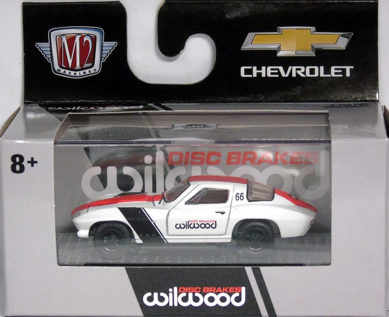 M2 Machines Detroit Muscle Release 65 1966 Chevrolet Corvette 427 WILWOOD